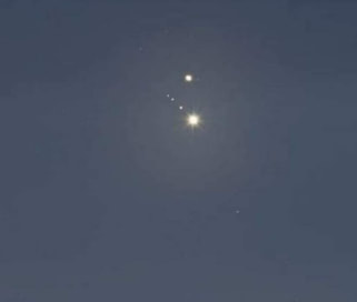 Christmas Star, great conjunction, star of bethlehem, rare occurrence, original Christmas star, Saturn, Jupiter, Jupiter's moons, 1226, 2020